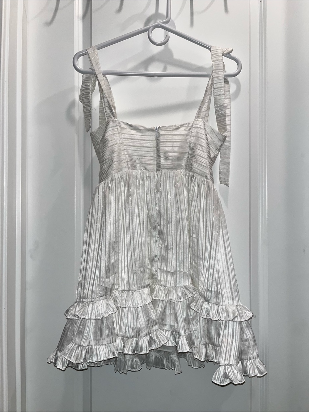 Adeirlina Fragrant Jasmine Mini Dress NWOT - Picture 3 of 4
